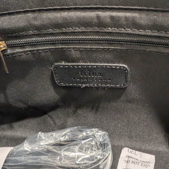 Trina Turk Colorblock Satchel with detachable shoulder strap, Black w/Black, NWT - Picture 6 of 9